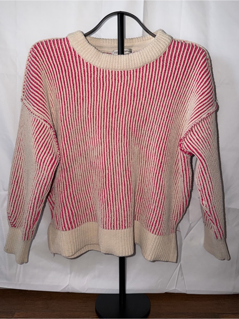 Zenana Outfitters Cream and Pink Ribbed Crewneck Sweater